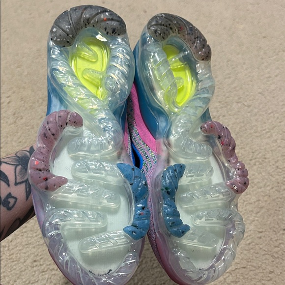 NWT Nike Air VaporMax Flyknit 8.5 womens - Picture 8 of 8